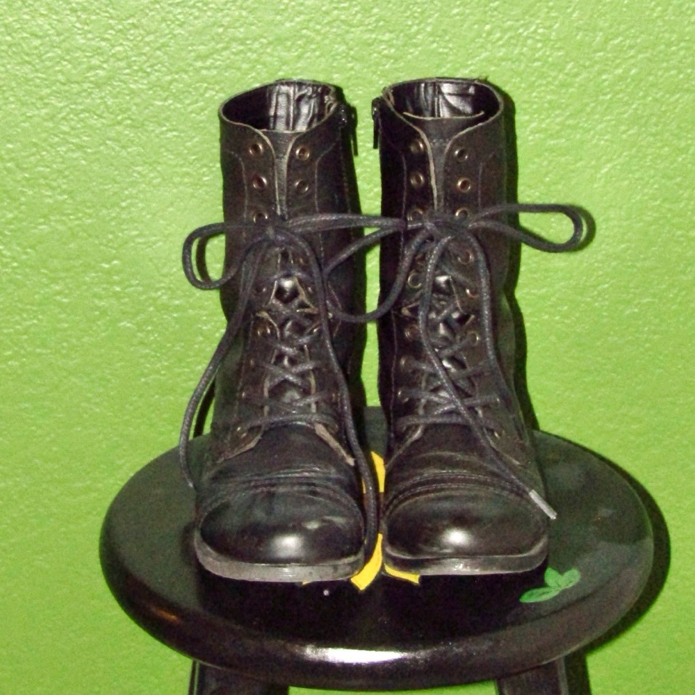 Steve Madden Black Lace-Up Combat Boots